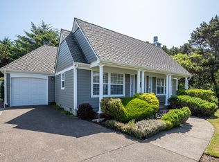 6015 SW Arbor Dr, South Beach, OR 97366