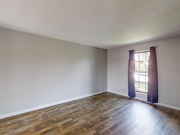 4th image of 677 Providence Ave Unit B