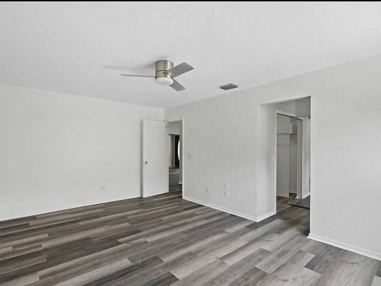 2024 SW Monterrey Ln — Photo 17