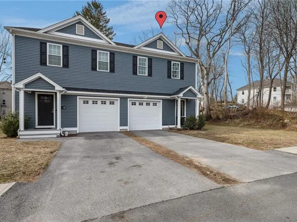 141 Old Main St Unit B, Lincoln, RI 02838