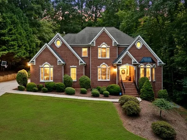 2287 Lake Ridge Ter, Lawrenceville, GA 30043