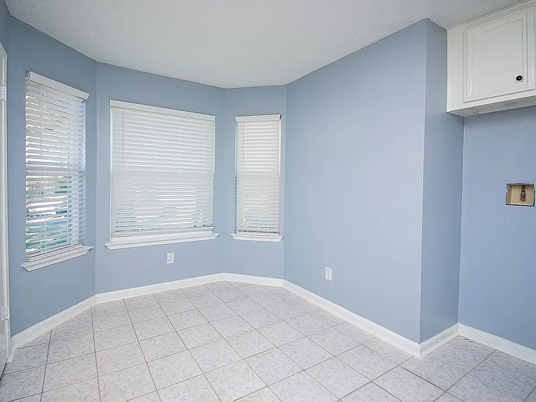 16419 N Bend Dr — Photo 17