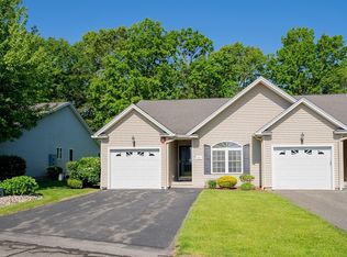 142 Canterbury Way UNIT 142, West Springfield, MA 01089