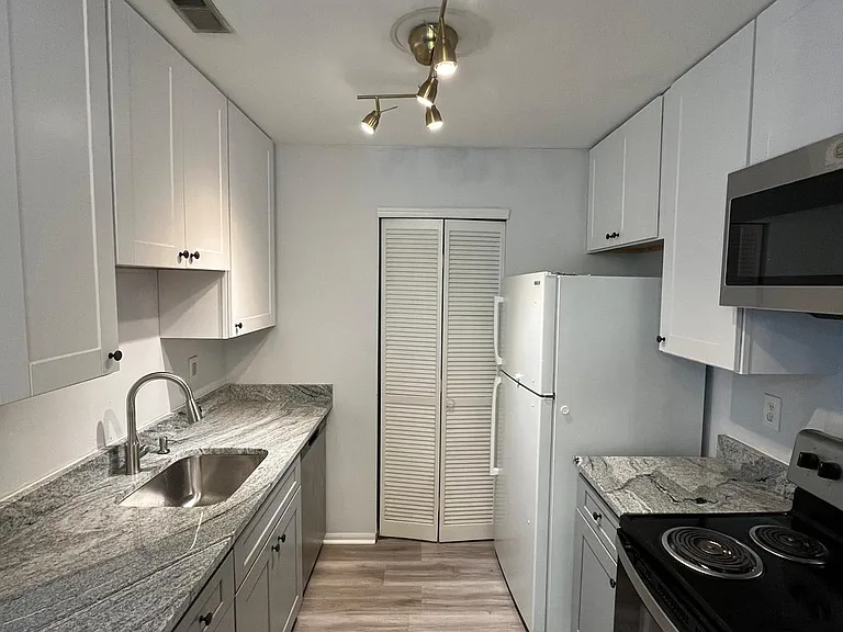 1603 Britton Pl — Photo 19