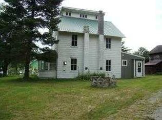 8523 Newcomb Rd, Long Lake, NY 12847