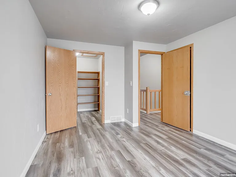 Allouez Townhomes — Photo 25