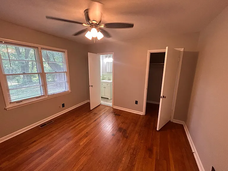4107 Arlington Cir NW — Photo 5