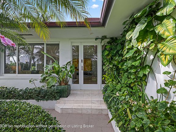 5th image of 3601 S Flagler Dr