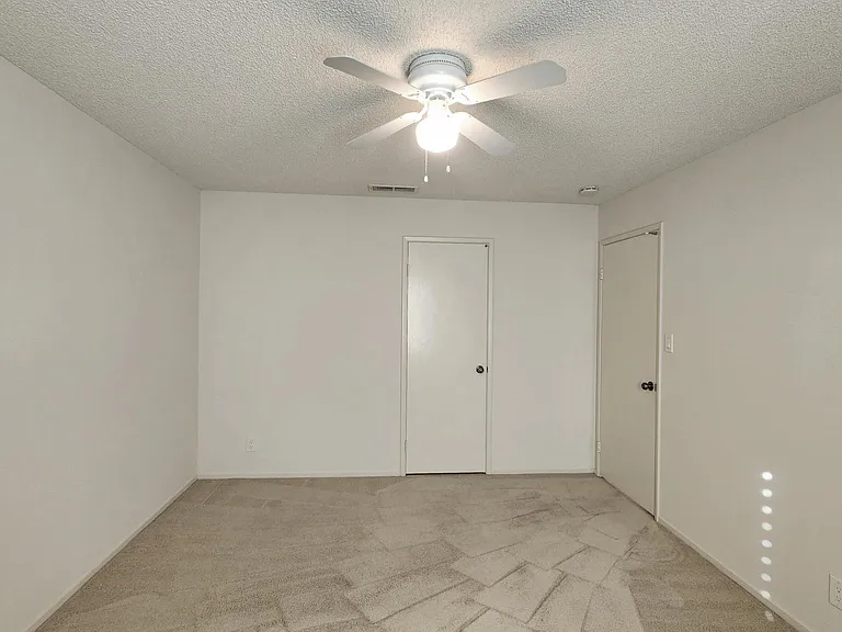 4326 Fair Oaks Blvd — Photo 20