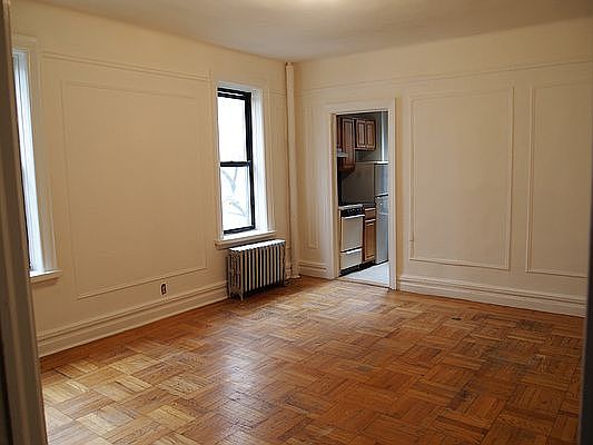 1st image of 2438 Morris Ave #4H
