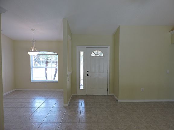 2nd image of 2888 Cadiz St