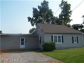 1st image of 326 W Pine St