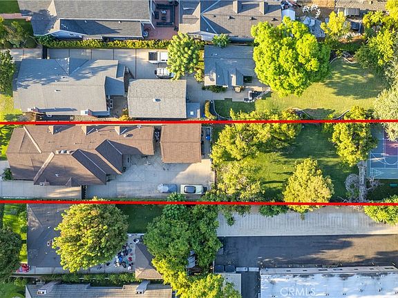 5th image of 132 N Sunset Pl