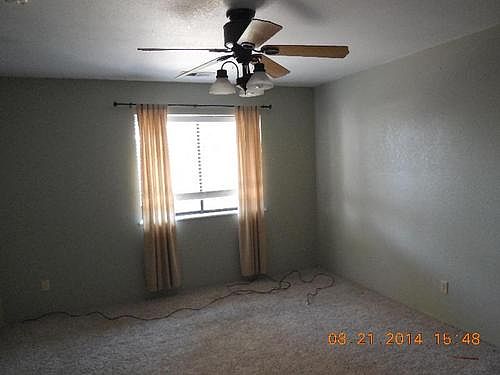 5th image of 560 Meadow View Dr