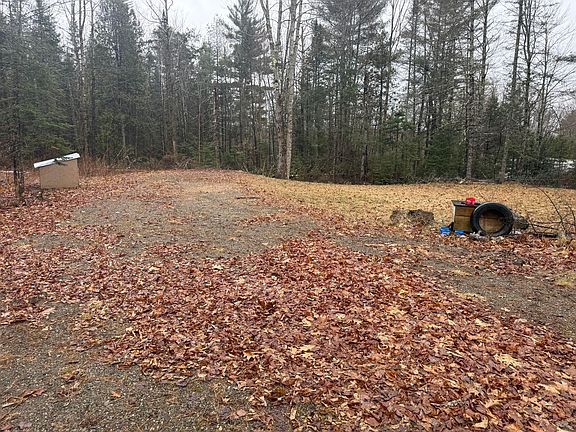4th image of 1373 Bailey Road