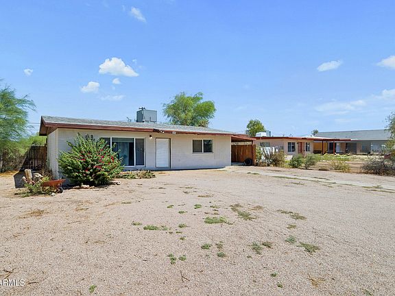 2nd image of 414 W BUTTE Circle