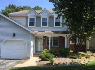 12 Bridle Way, Sparta, NJ 07871