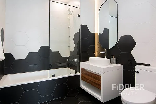 Rented by Fiddler Realty | media 65