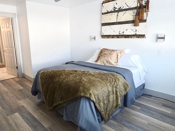 5th image of 2730 Lincoln Ave #3