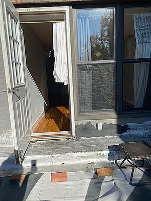 3rd image of 101 Jefferson Ave APT 2G