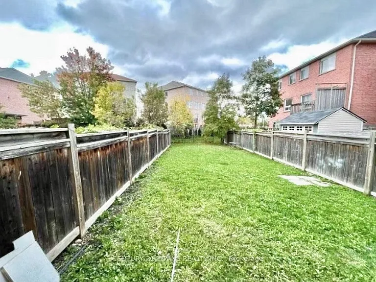 11 Etienne St #LOWER — Photo 8
