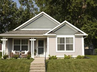 618 N Leland St, Fortville, IN 46040