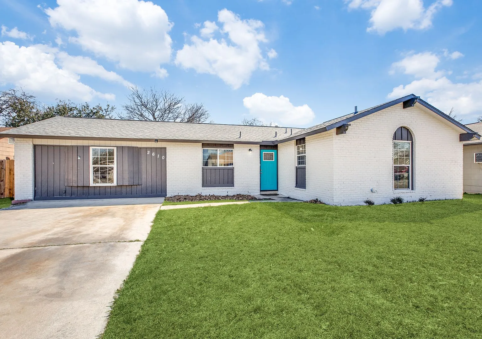 3 Bedroom 2 Bath Lakeside Subdivision — Photo 1