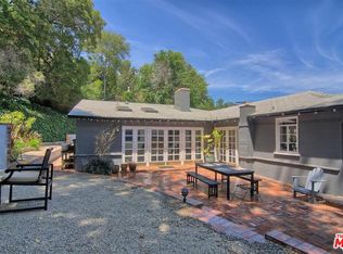 8811 Lookout Mountain Ave, Los Angeles, CA 90046