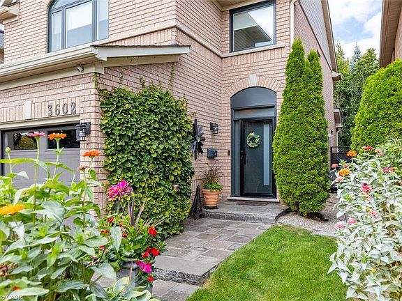 2nd image of 3602 Forest Bluff Cres