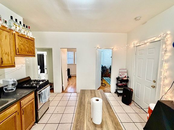 5th image of 17 Parker Hill Ave #1