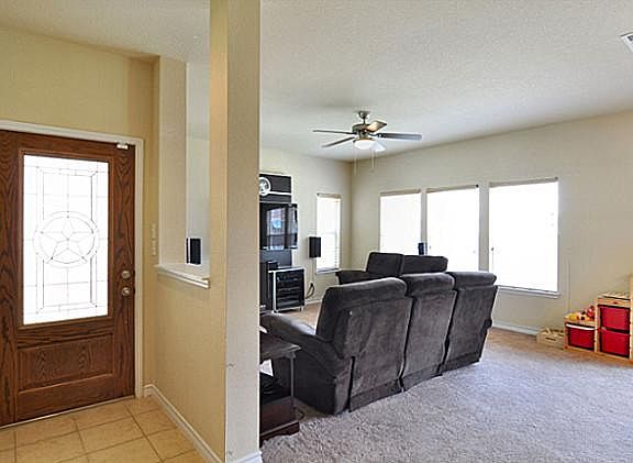 3rd image of 6413 Hickory Hill Dr