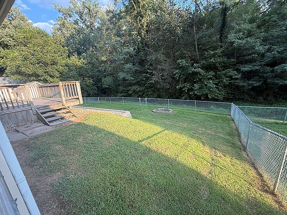 2nd image of 648 Waverly Rd