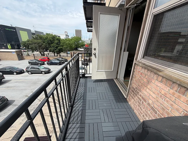 500 S Clinton St #224 — Photo 11