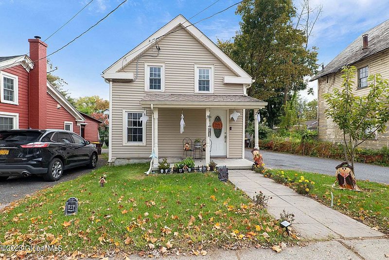 3rd image of 26 Major Dickinson Avenue