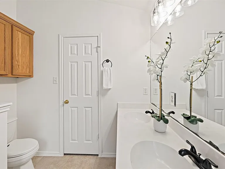 3477 Flowstone Ln — Photo 11
