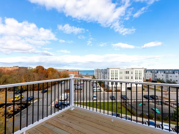 393-393 Court St #7, Plymouth, MA 02360