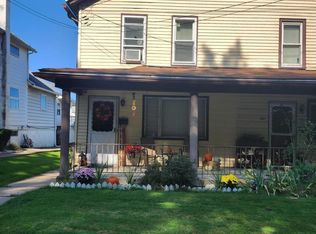 303 Bridge St, Old Forge, PA 18518