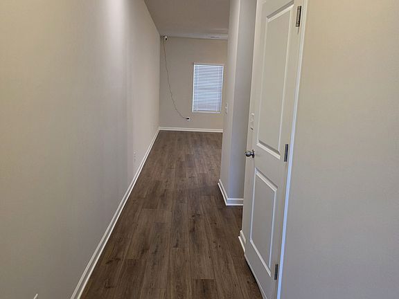 2nd image of 6386 Sundowner Pl SW