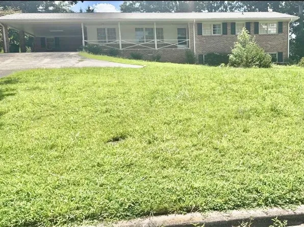 2027 Kensington High St, Lilburn, GA 30047