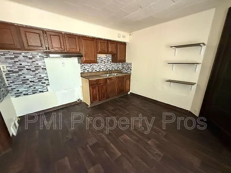 3601 W Highland Blvd #1 — Photo 17