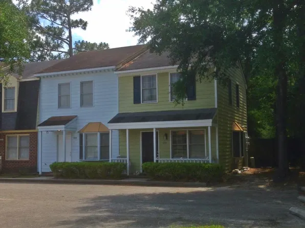 2228 Yaupon Dr, Wilmington, NC 28401