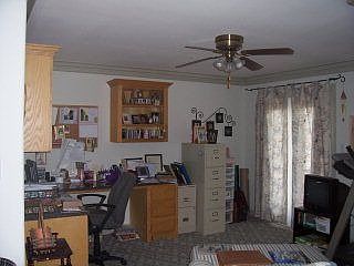 5th image of 817 Royal St