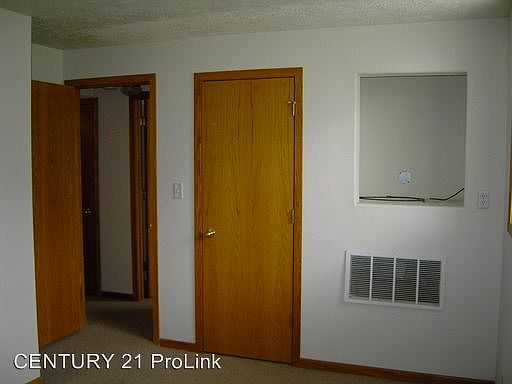 2nd image of 3031 Viking Dr