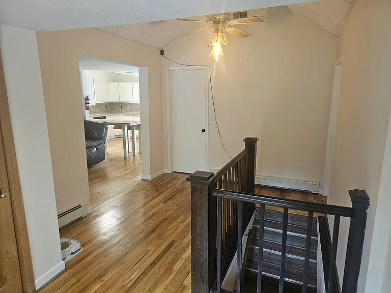 69 Mount Hope Rd — Photo 4