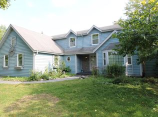 3355 E Normandy Dr, Oak Creek, WI 53154