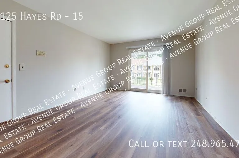 29125 Hayes Rd #15 — Photo 2
