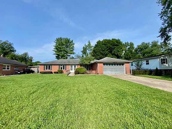 3rd image of 6110 Munsee Ln