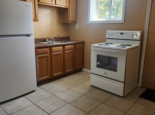 118 8th St #6, Beaver, WV 25813