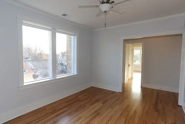 3731 N Janssen Ave #3 — Photo 10