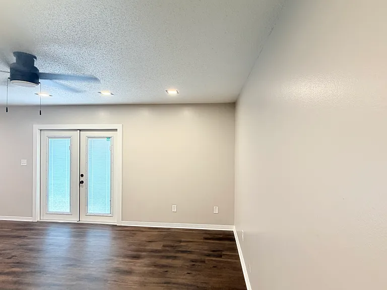 1200 Pinnacle Cir #A — Photo 8
